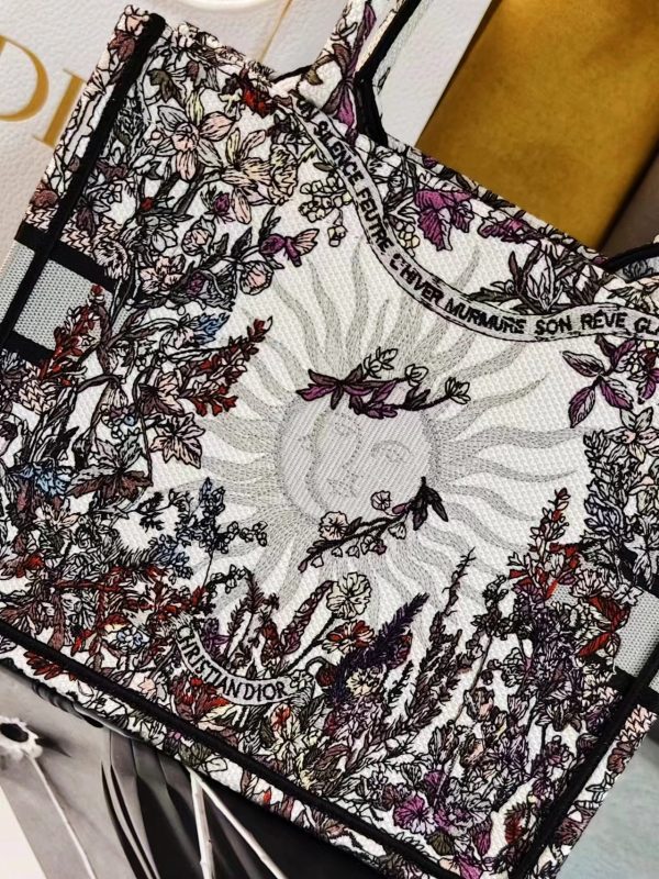 Book Tote - Image 8