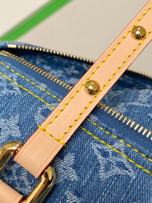 Papillon bag(27.0 x 11.0 x 13.0 cm) - Image 9