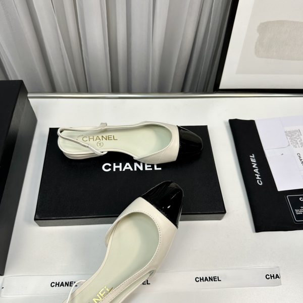 chan*lClassic slingback sandals! - Image 6