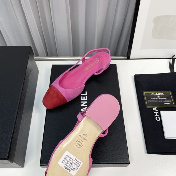 chan*lClassic slingback sandals! - Image 11