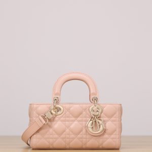 Small Lady D-Joy handbag(channel)