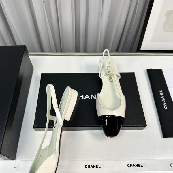 chan*lClassic slingback sandals! - Image 8