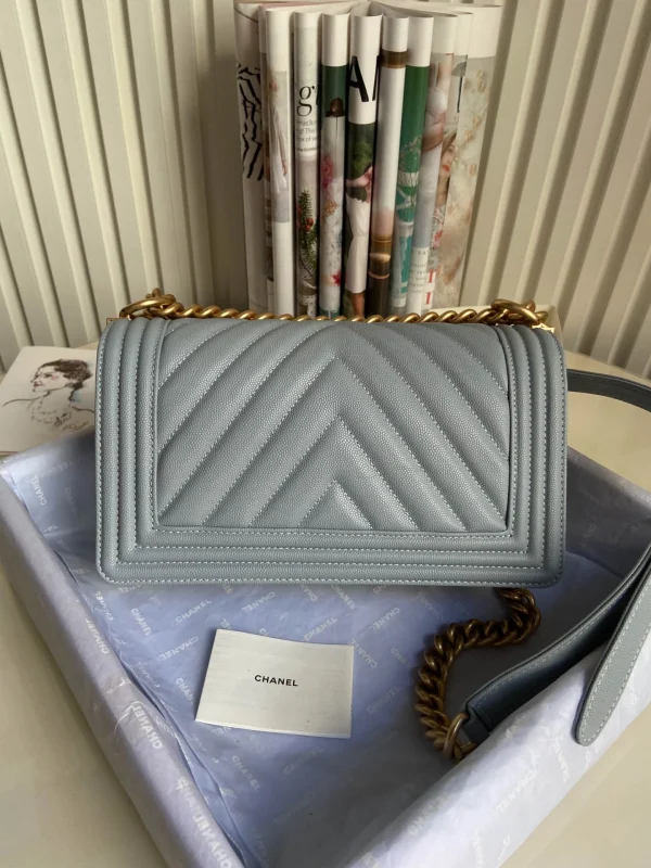 Chanel Calfskin Size:25x15x9cm - Image 4