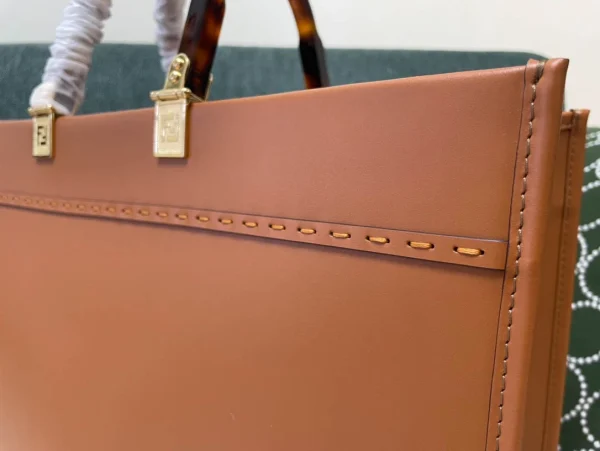Sunshine Leather Tote Briefcase Size: 36*17*31cm 40*20*35 Model: 1520 1521 - Image 2