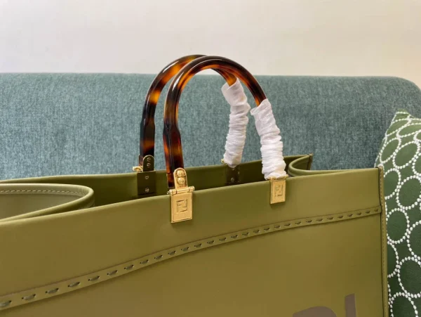 Sunshine Leather Tote Briefcase Size: 36*17*31cm 40*20*35 Model: 1520 1521 - Image 2