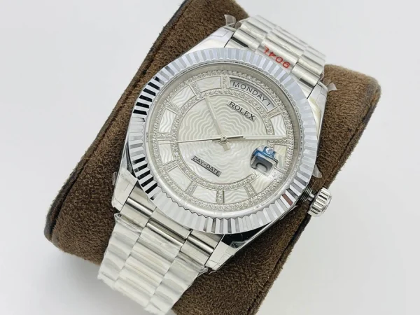 Rolex Datejust Diameter: 41 mm - Image 9