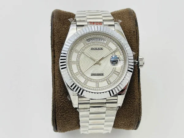 Rolex Datejust Diameter: 41 mm - Image 7