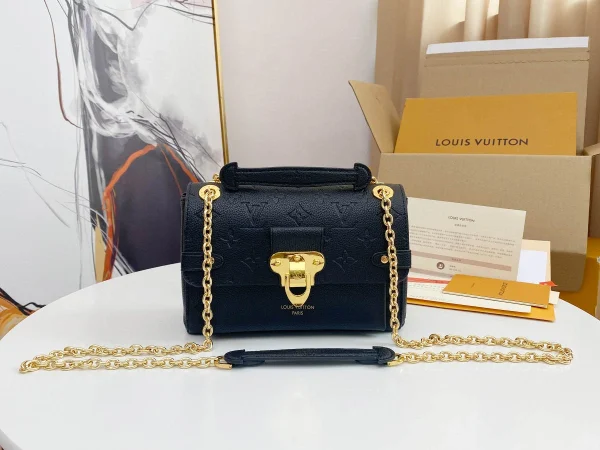 Louis Vuitton Size 21x15x8 CM - Image 5