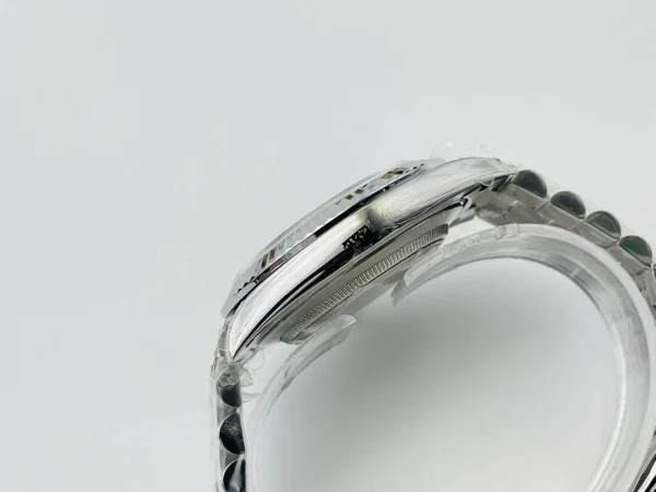 Rolex Datejust Diameter: 41 mm - Image 4