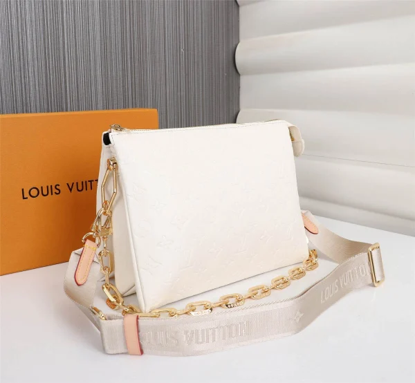 Louis Vuitton Model: 57790 Size: 26x20x12cm - Image 8